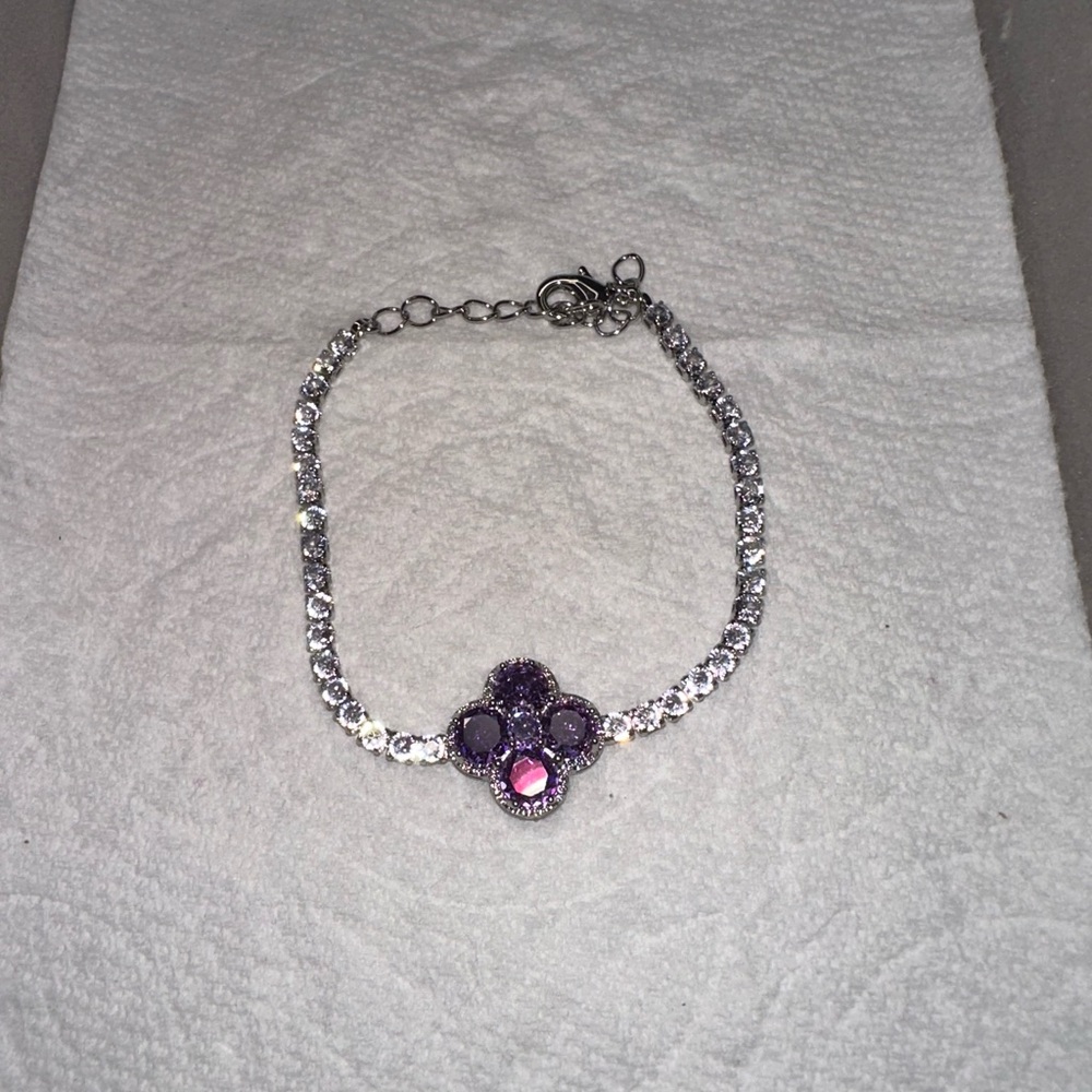 Elegant purple Moissanite Diamond sliver plated 925 brecelet